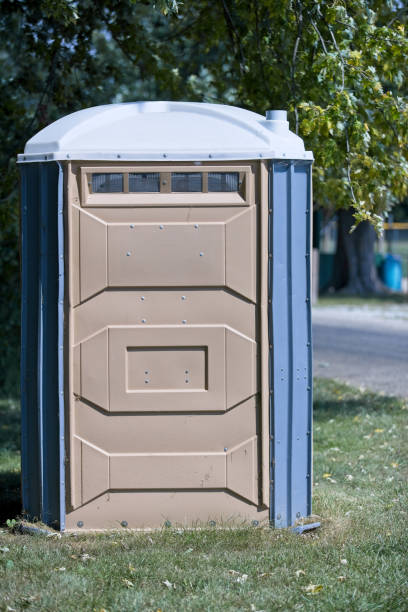 Best Luxury portable toilet rental  in Cave Spring, VA